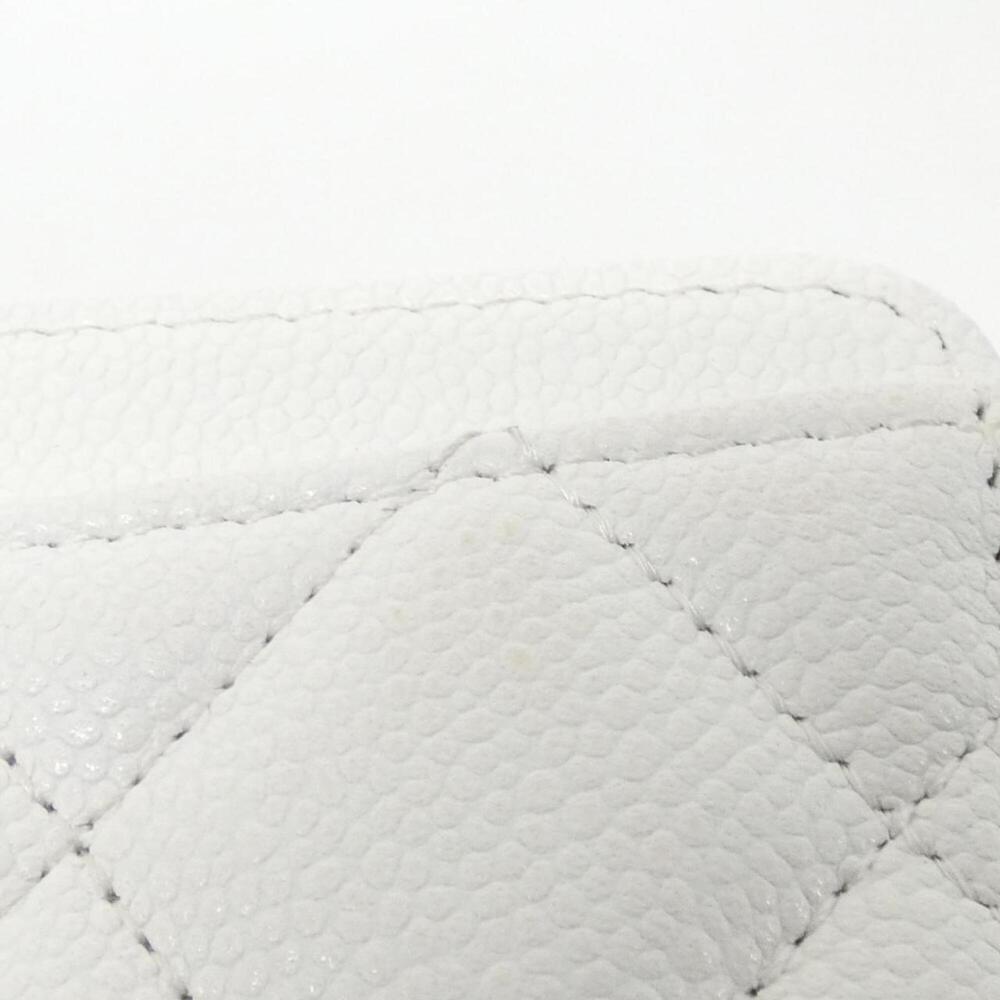 CHANEL White Wallet - Picture 7 of 10
